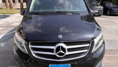 Photo of إيجار مرسيدس فيانو ليموزين بالسائق لجولات VIP فاخرة