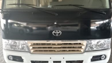 إيجار ميني باص تويوتا كوستر 30 راكب – الحل الأكبر للنقل السياحي